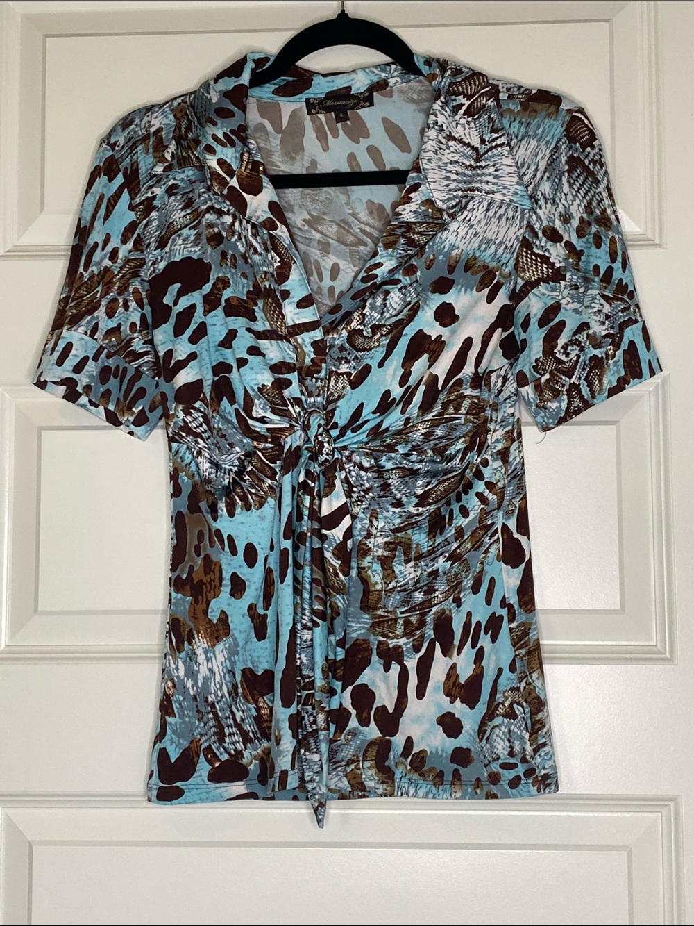 Vintage paper tag Tie-Front Animal Print Short Sleeve Top - Blue & Brown